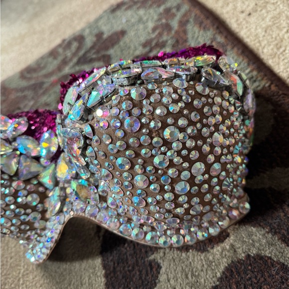 Custom Made Bra - Picture 6 of 7